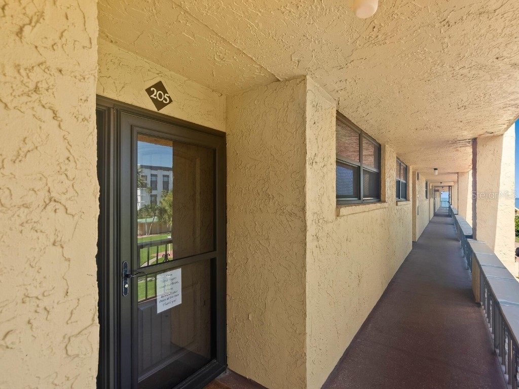 8710 Midnight Pass Road #205 Sarasota FL 34242 - GULF OF MEXICO A4656527 image4