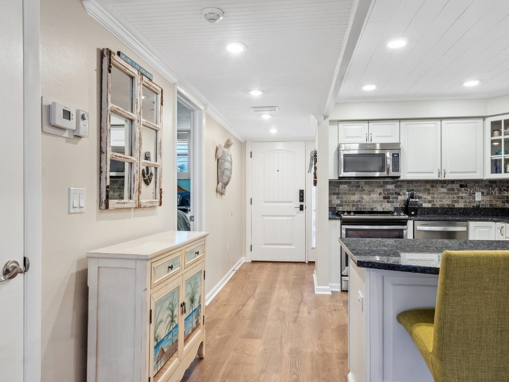 8710 Midnight Pass Road #205 Sarasota FL 34242 - GULF OF MEXICO A4656527 image6