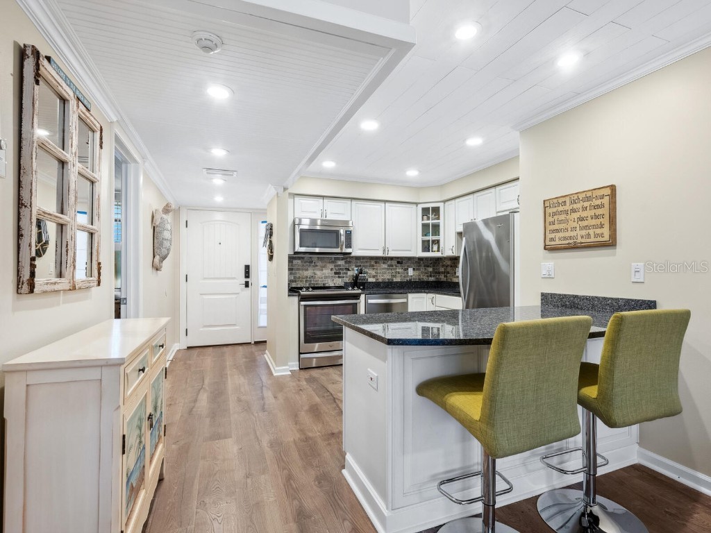 8710 Midnight Pass Road #205 Sarasota FL 34242 - GULF OF MEXICO A4656527 image7