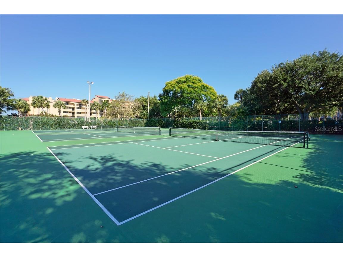 8710 Midnight Pass Road #405 Sarasota FL 34242 A4630124 image13