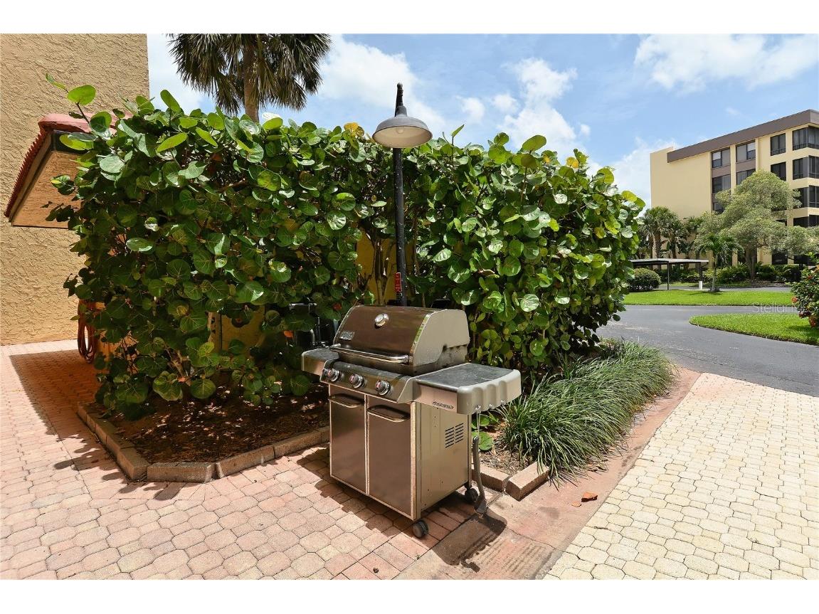 8710 Midnight Pass Road #405 Sarasota FL 34242 A4630124 image16