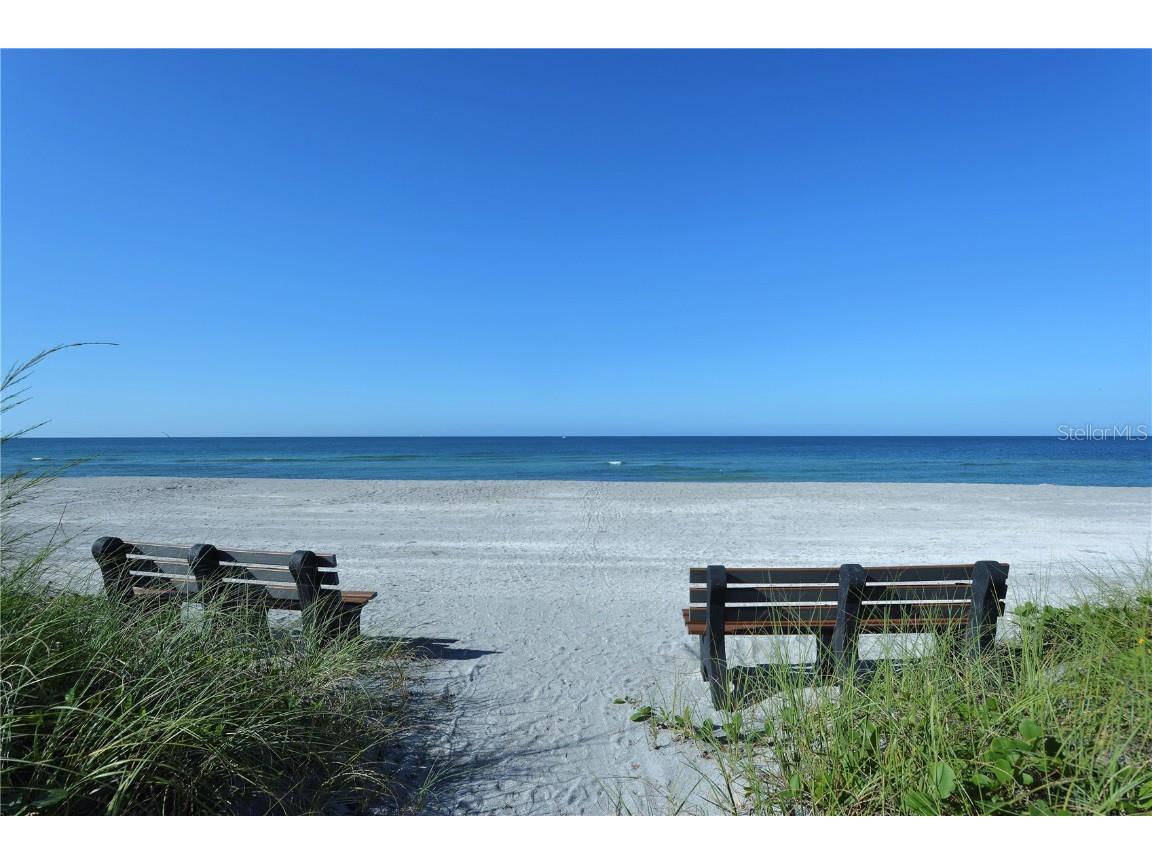 8710 Midnight Pass Road #405 Sarasota FL 34242 A4630124 image18