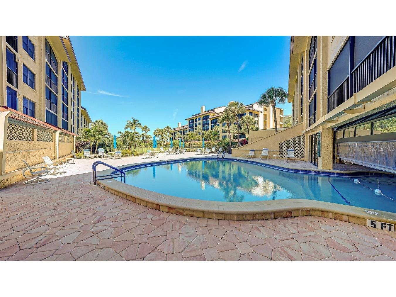 8710 Midnight Pass Road #405 Sarasota FL 34242 A4630124 image5