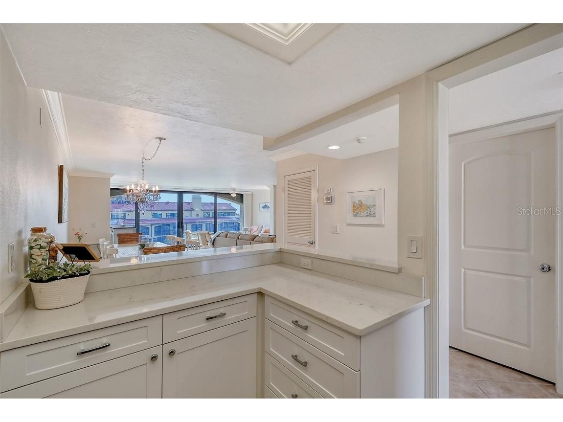 8710 Midnight Pass Road #405 Sarasota FL 34242 A4667487 image26