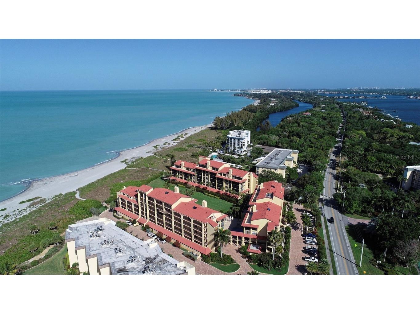 8710 Midnight Pass Road #405 Sarasota FL 34242 A4667487 image3