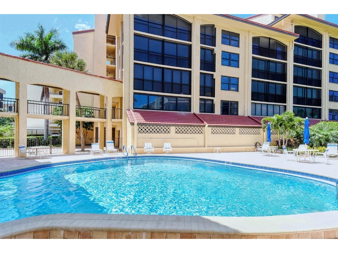 8710 Midnight Pass Road #405 Sarasota FL 34242 A4667487 image36