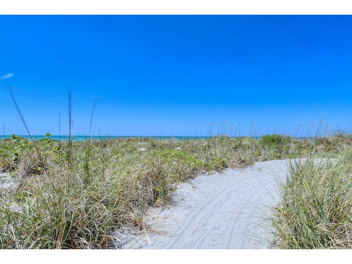 8710 Midnight Pass Road #405 Sarasota FL 34242 A4667487 image39