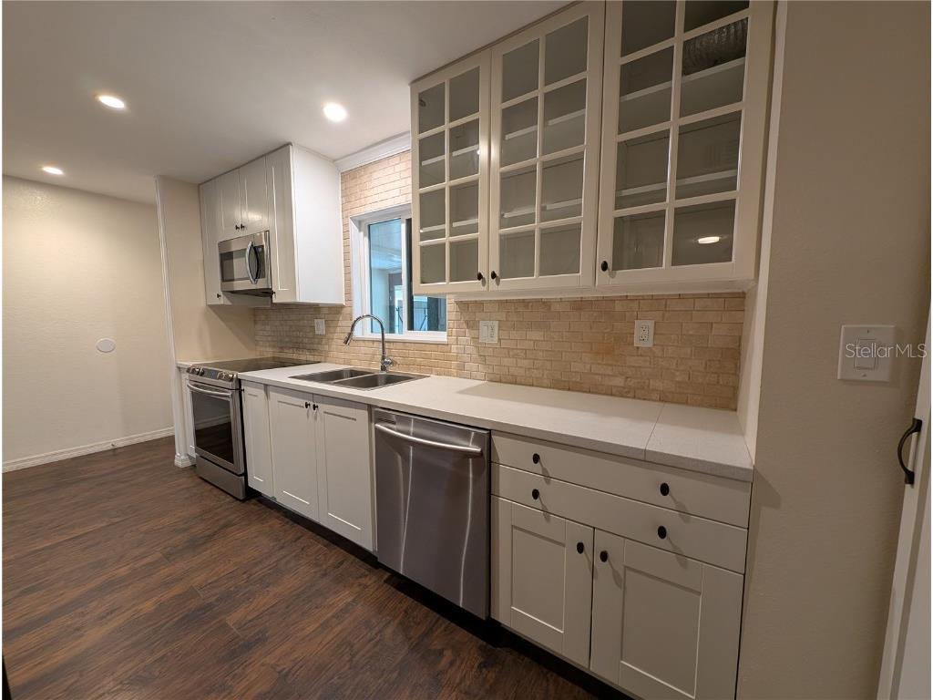 8710 Plum Lane Temple Terrace FL 33637 TB8422682 image4