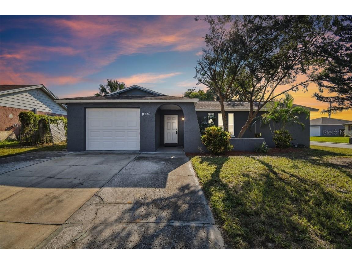 8710 Saint Regis Lane Port Richey FL 34668 A4623531 image1