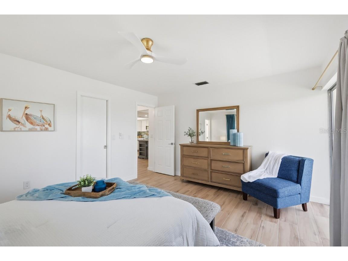 8711 51st Avenue W Bradenton FL 34210 A4669928 image15