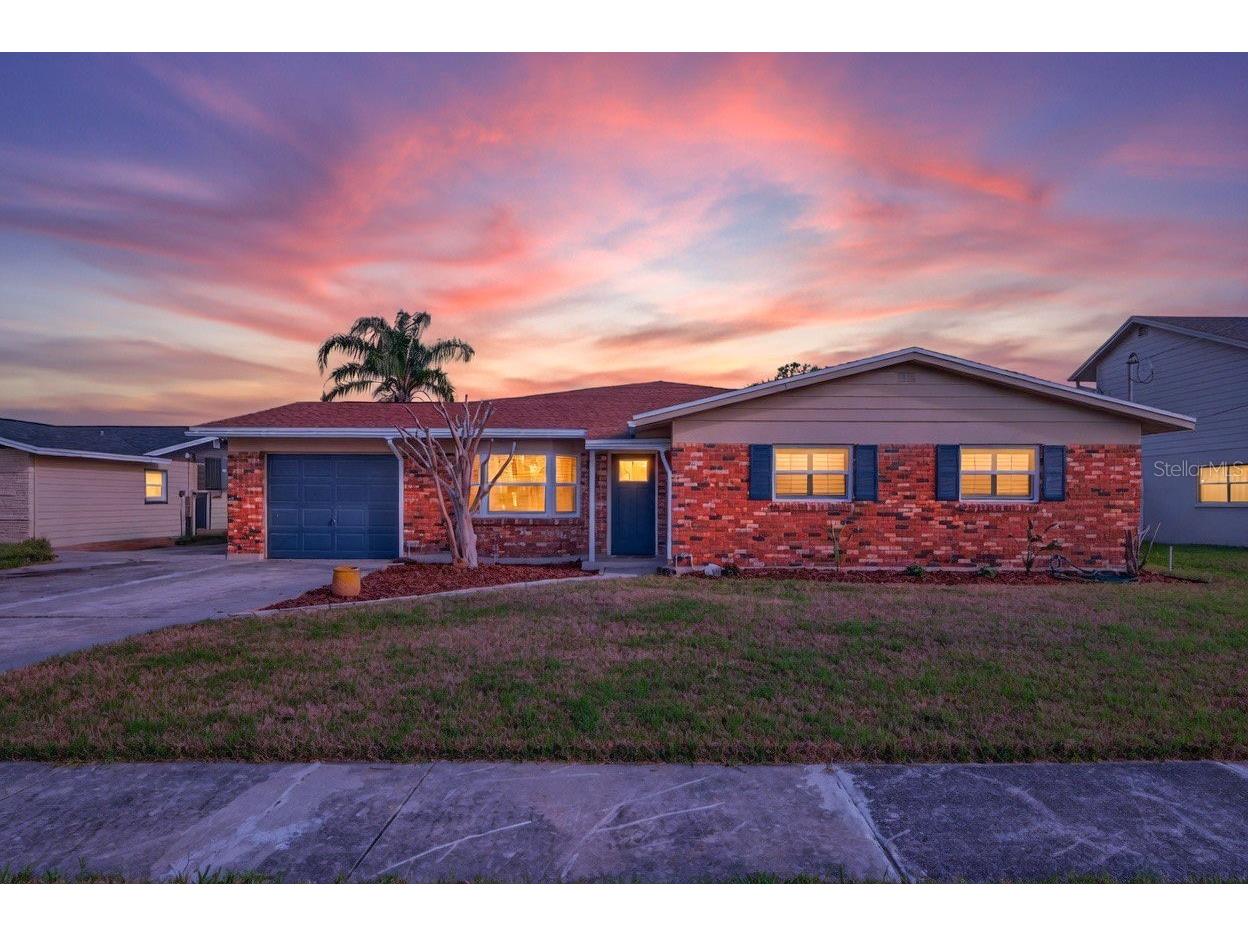 8711 Bay Crest Lane Tampa FL 33615 TB8484861 image1