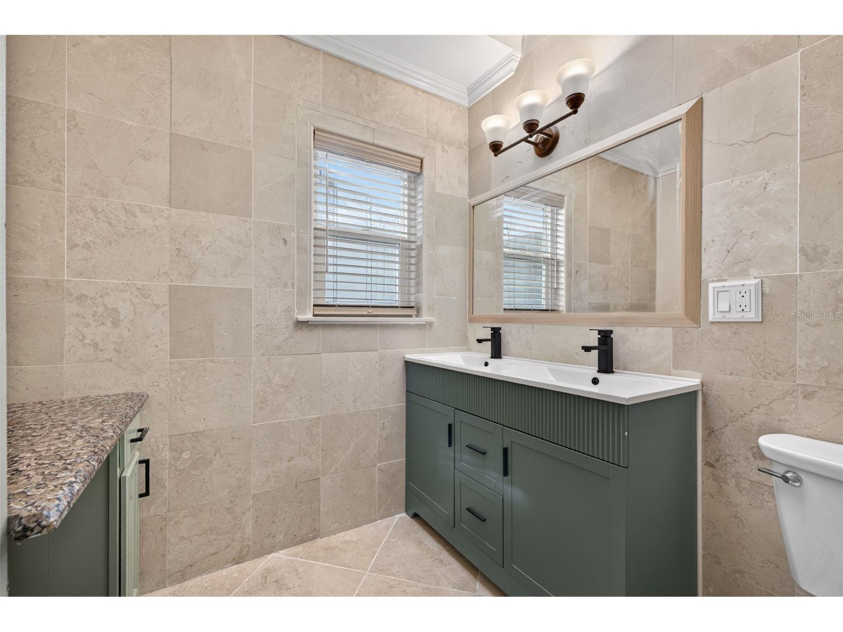 8711 Bay Crest Lane Tampa FL 33615 TB8484861 image14