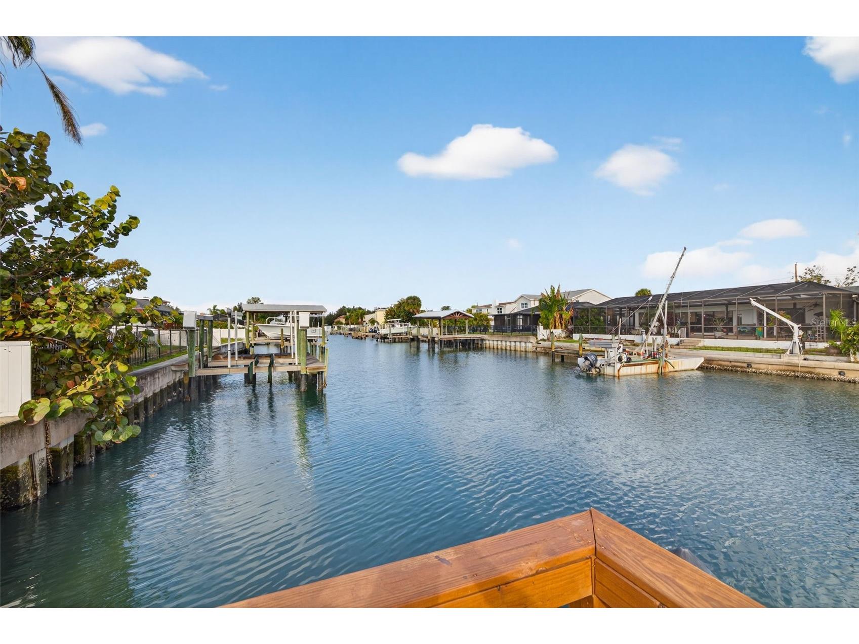 8711 Bay Crest Lane Tampa FL 33615 TB8484861 image23