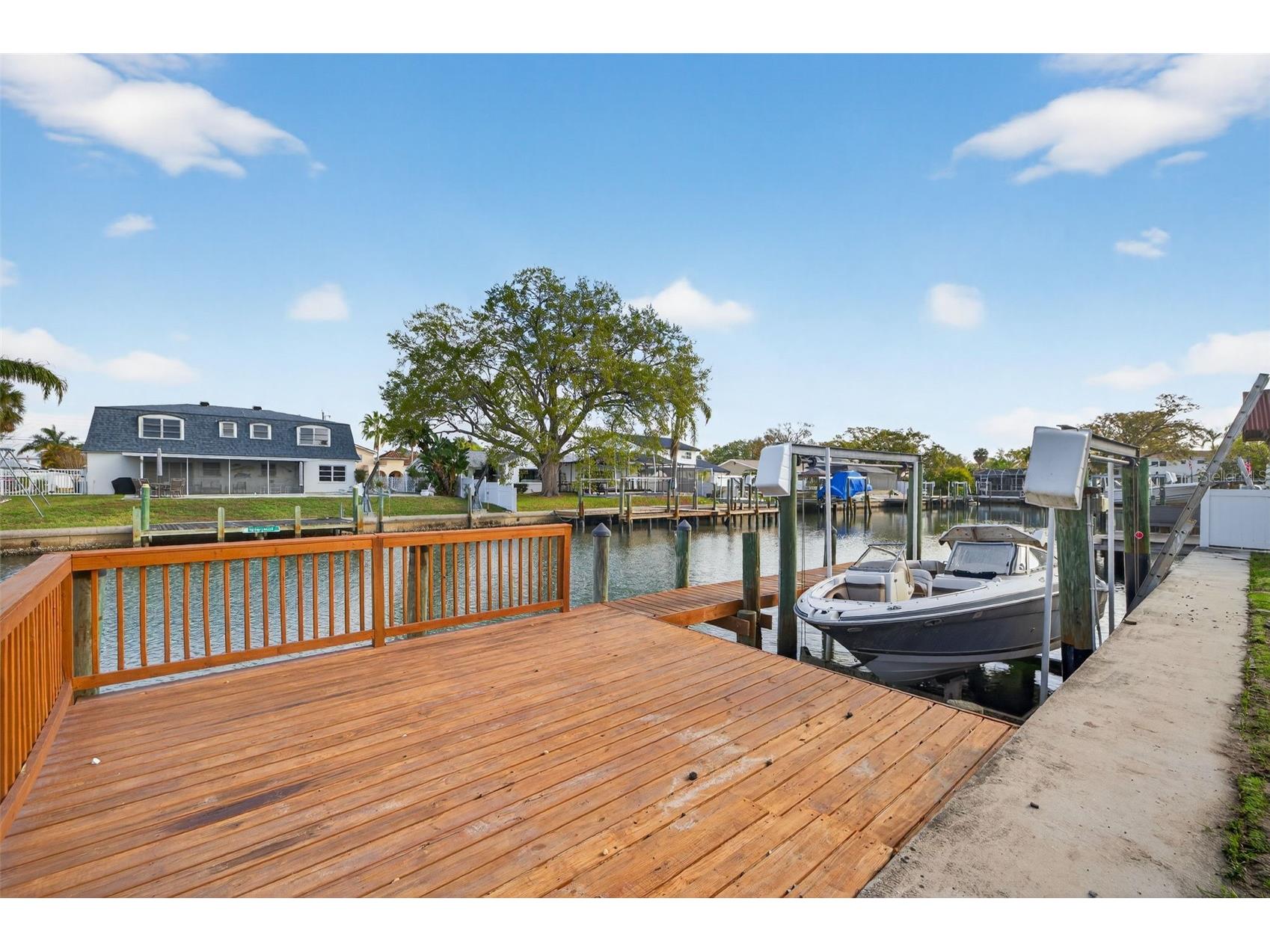 8711 Bay Crest Lane Tampa FL 33615 TB8484861 image24