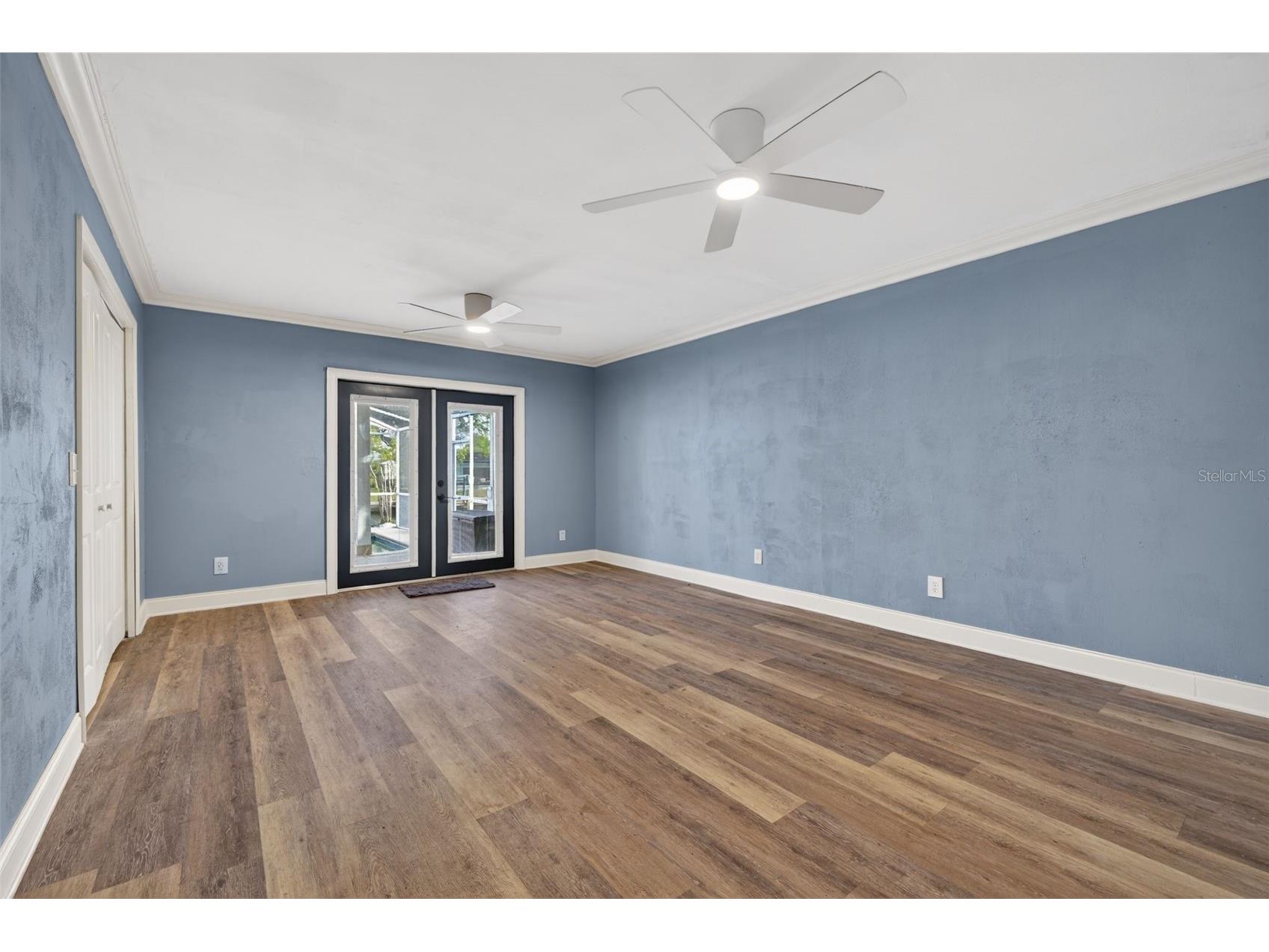 8711 Bay Crest Lane Tampa FL 33615 TB8484861 image39