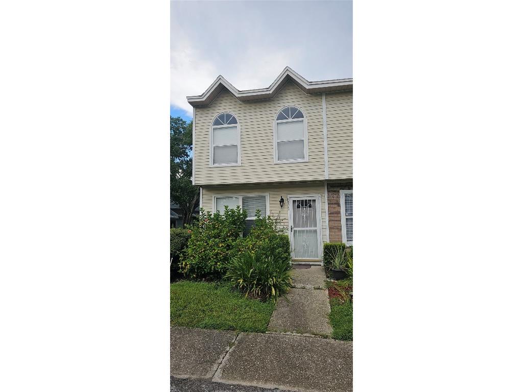 8711 Cobbler Place Tampa FL 33615 TB8422809 image1