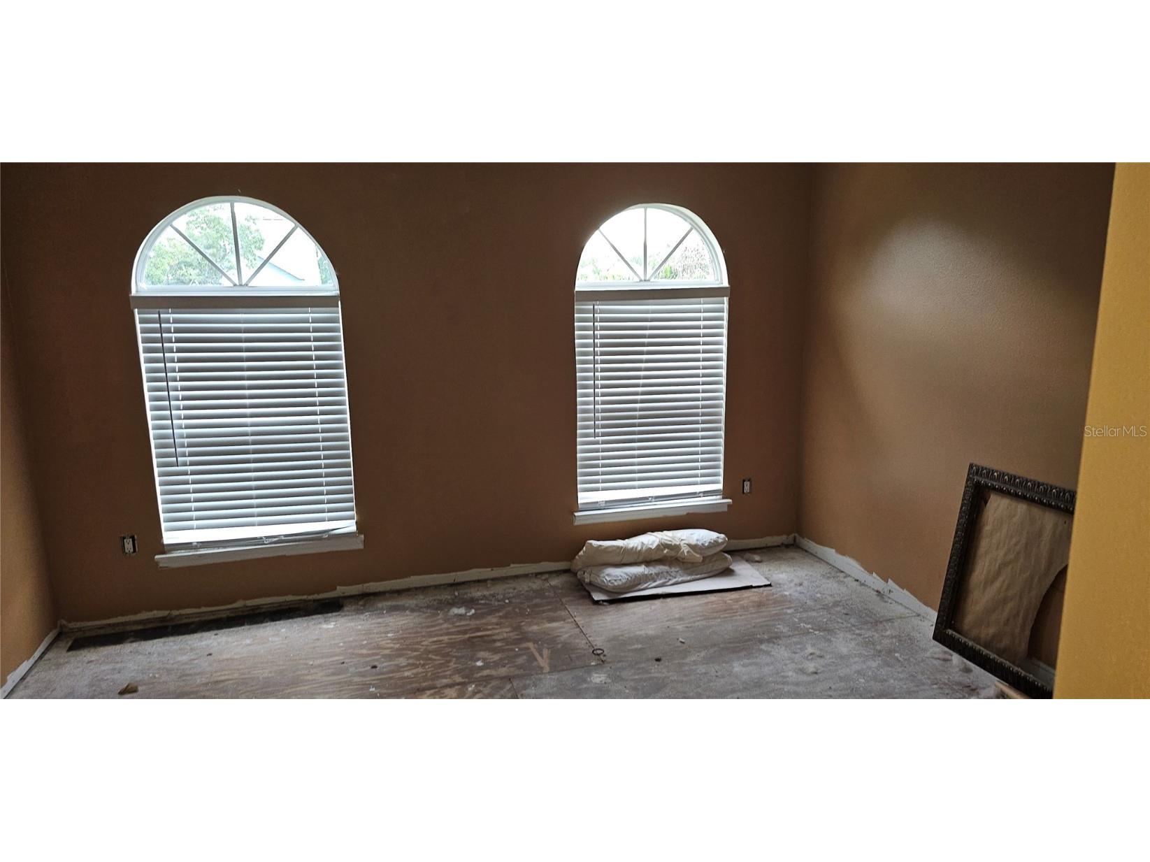 8711 Cobbler Place Tampa FL 33615 TB8422809 image25