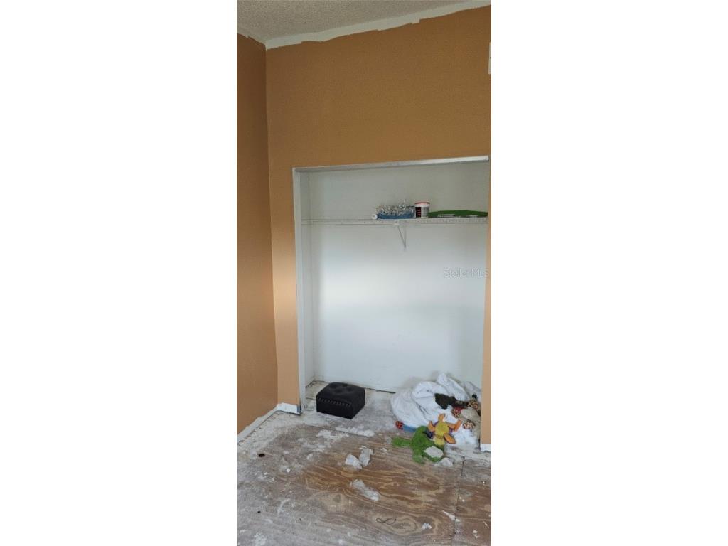 8711 Cobbler Place Tampa FL 33615 TB8422809 image26