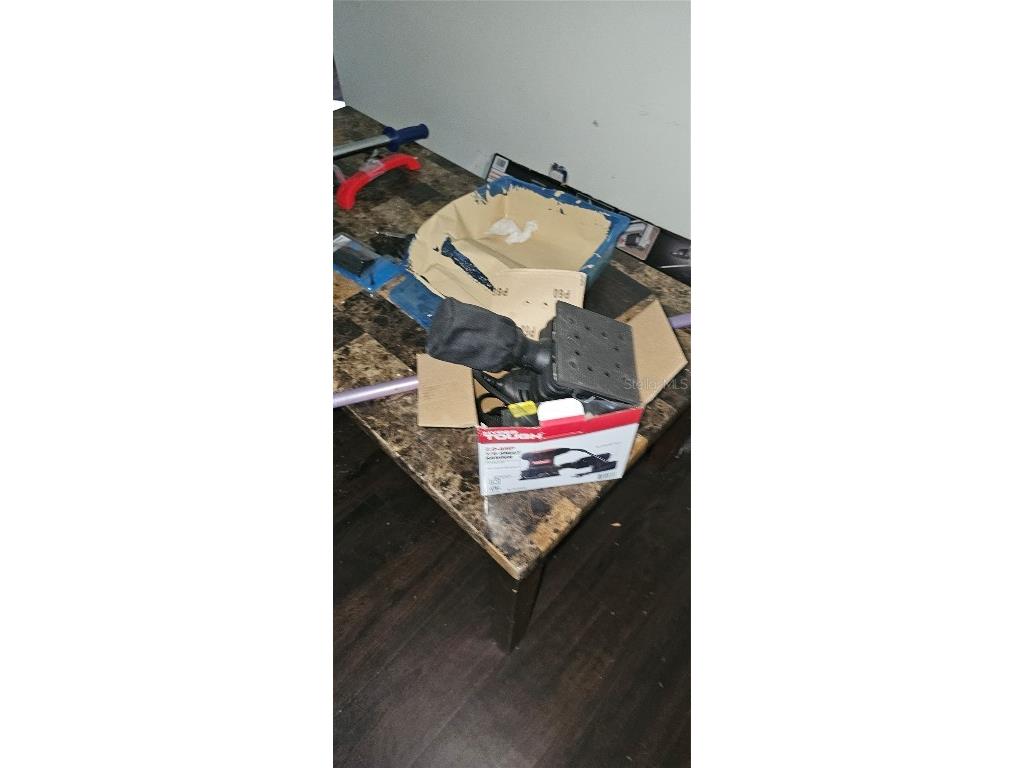 8711 Cobbler Place Tampa FL 33615 TB8422809 image37