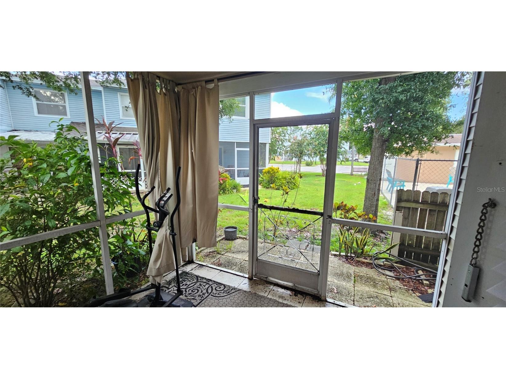 8711 Cobbler Place Tampa FL 33615 TB8422809 image39