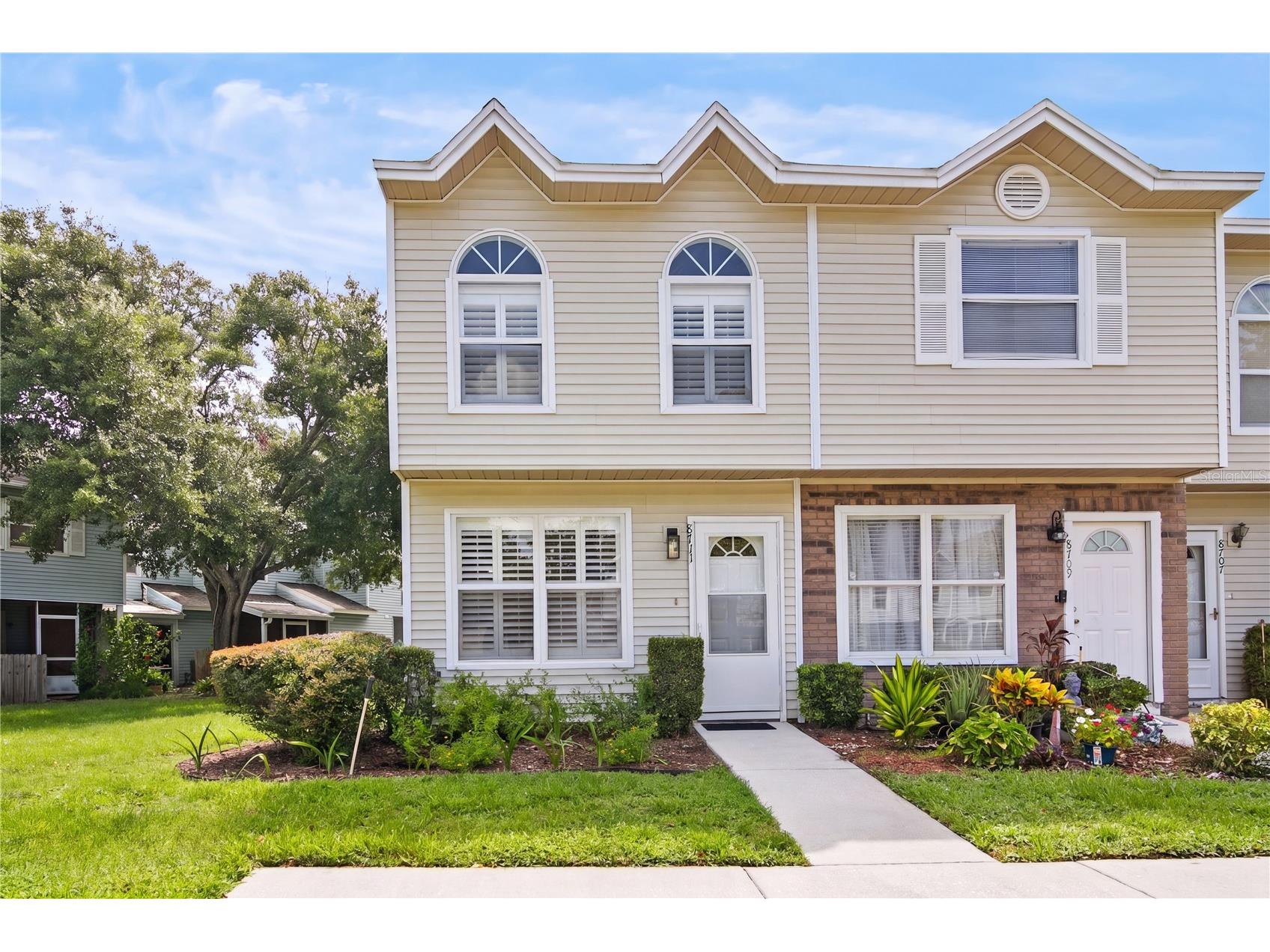 8711 Cobbler Place Tampa FL 33615 TB8529979 image1