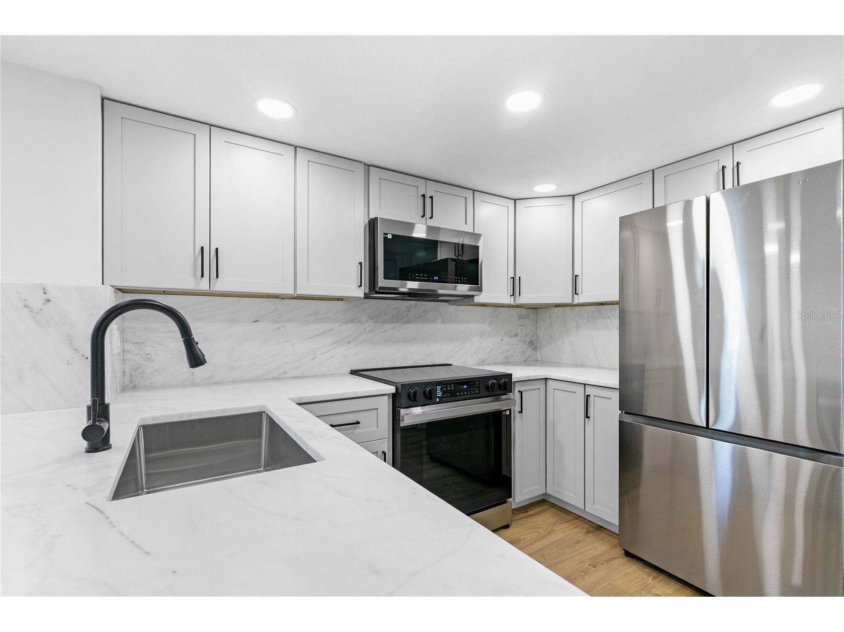 8711 Cobbler Place Tampa FL 33615 TB8529979 image12
