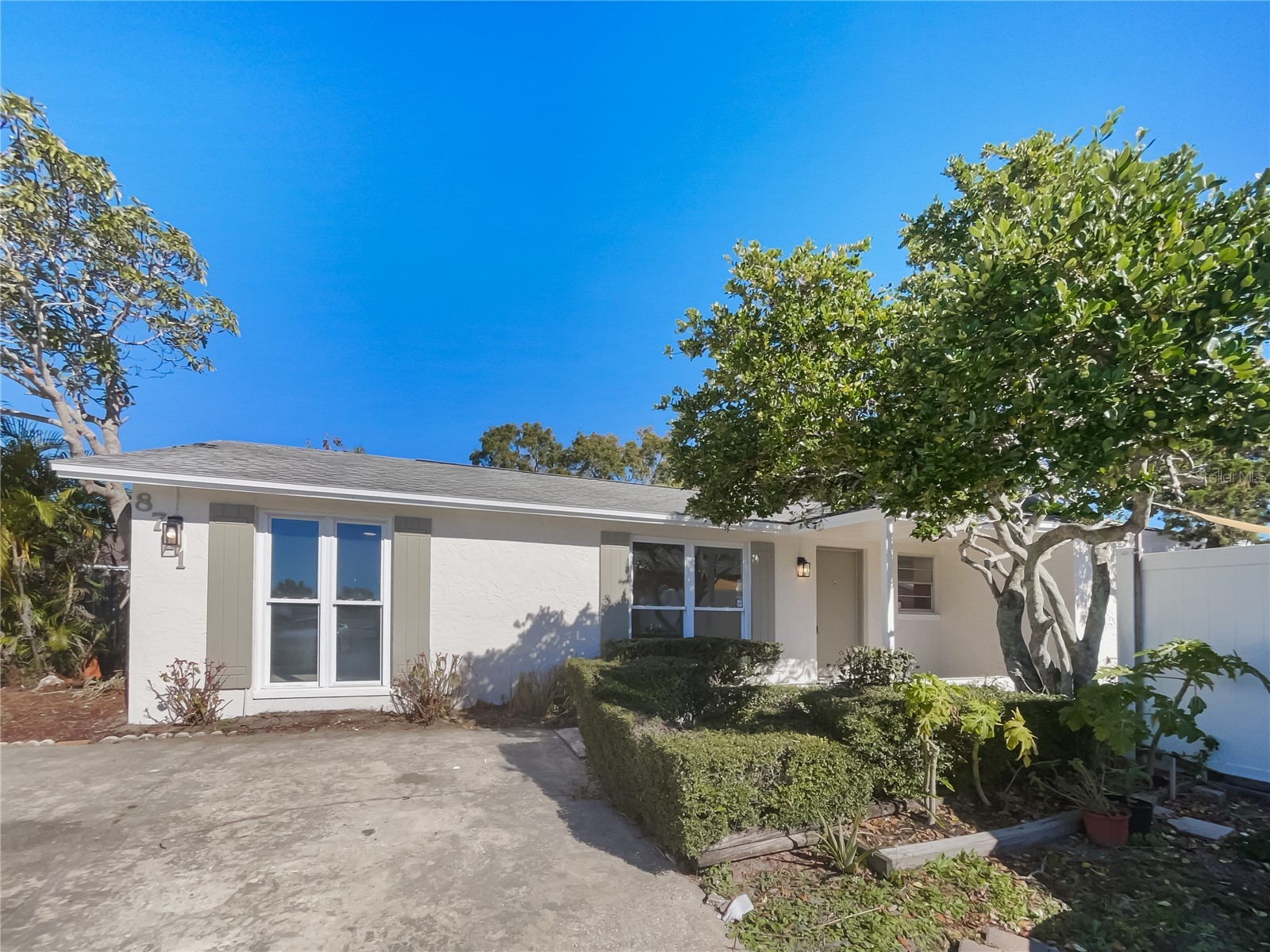8711 Cordial Court Tampa FL 33634 TB8466678 image1
