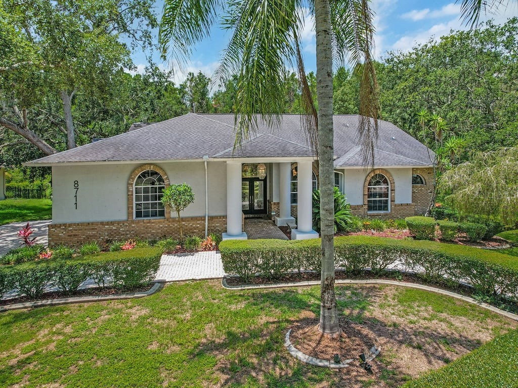 8711 Crescent Forest Boulevard New Port Richey FL 34654 TB8474866 image1