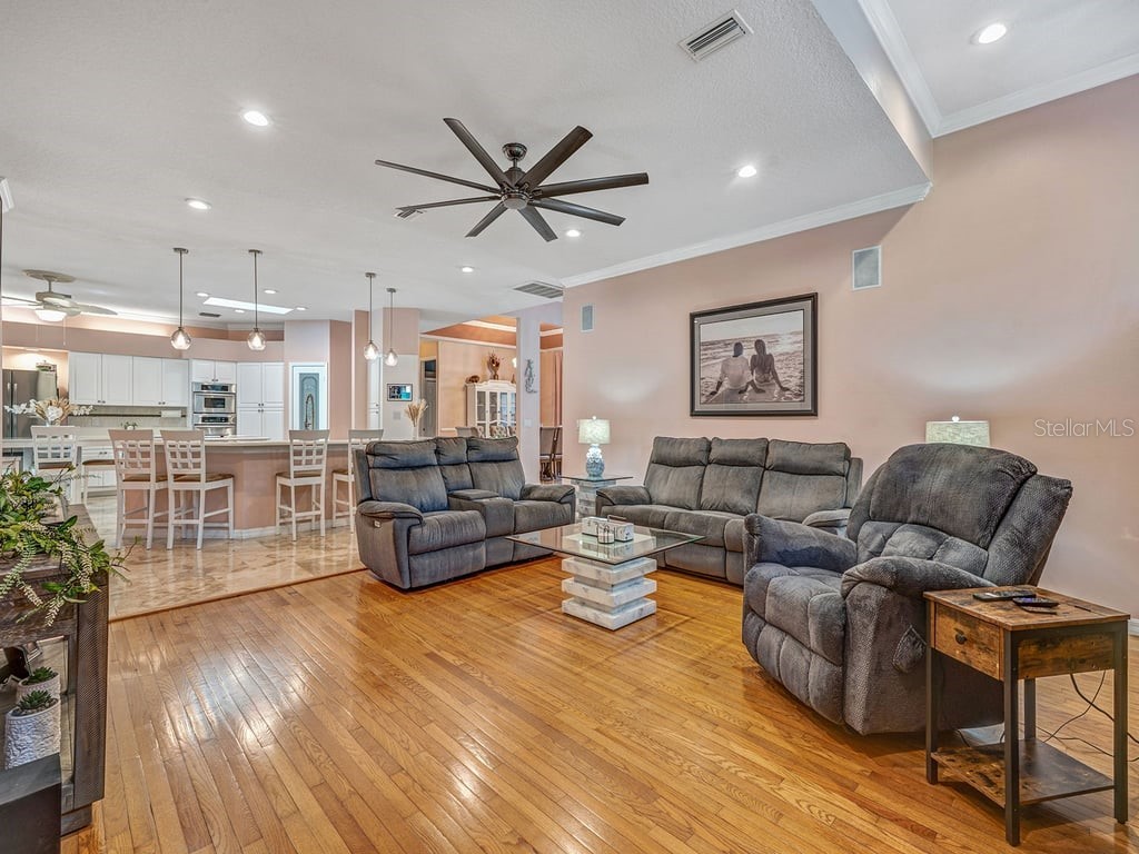 8711 Crescent Forest Boulevard New Port Richey FL 34654 TB8474866 image15