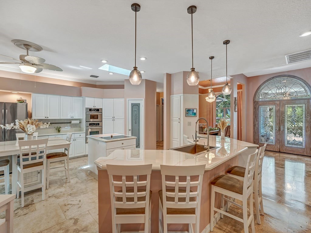 8711 Crescent Forest Boulevard New Port Richey FL 34654 TB8474866 image6