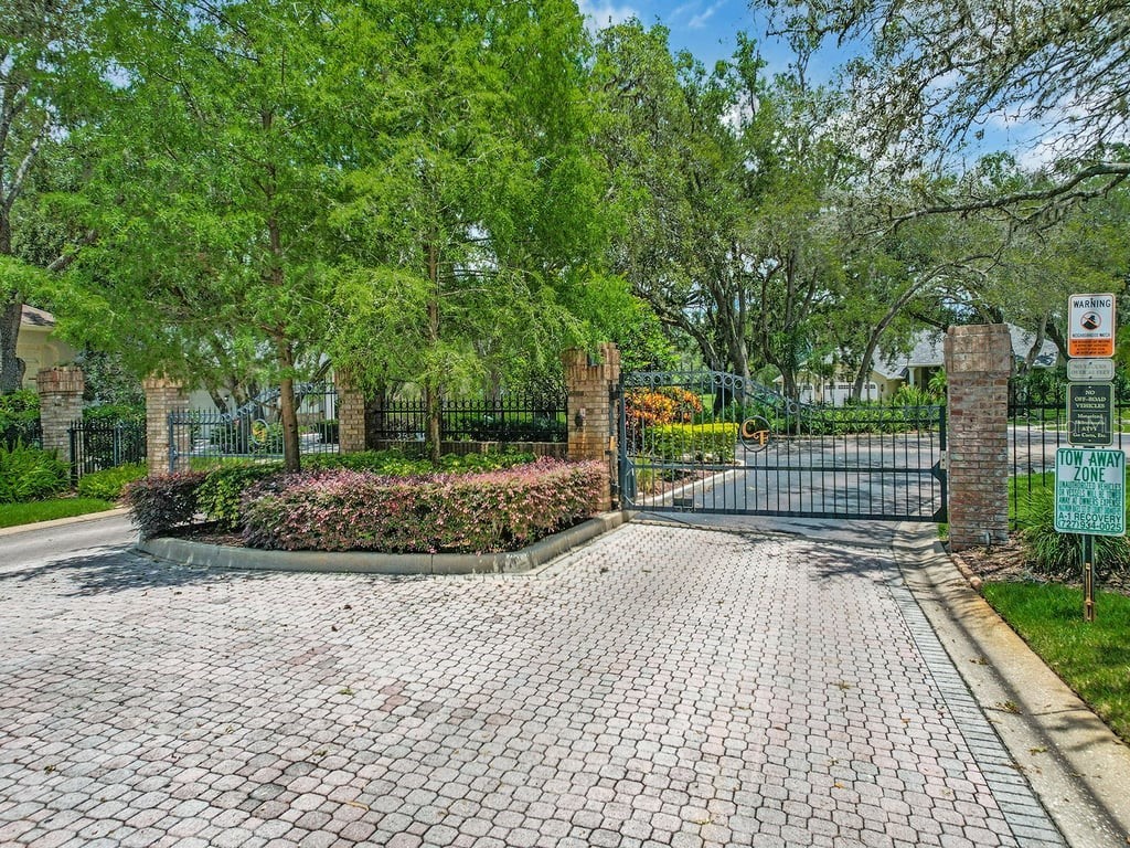 8711 Crescent Forest Boulevard New Port Richey FL 34654 TB8474866 image72