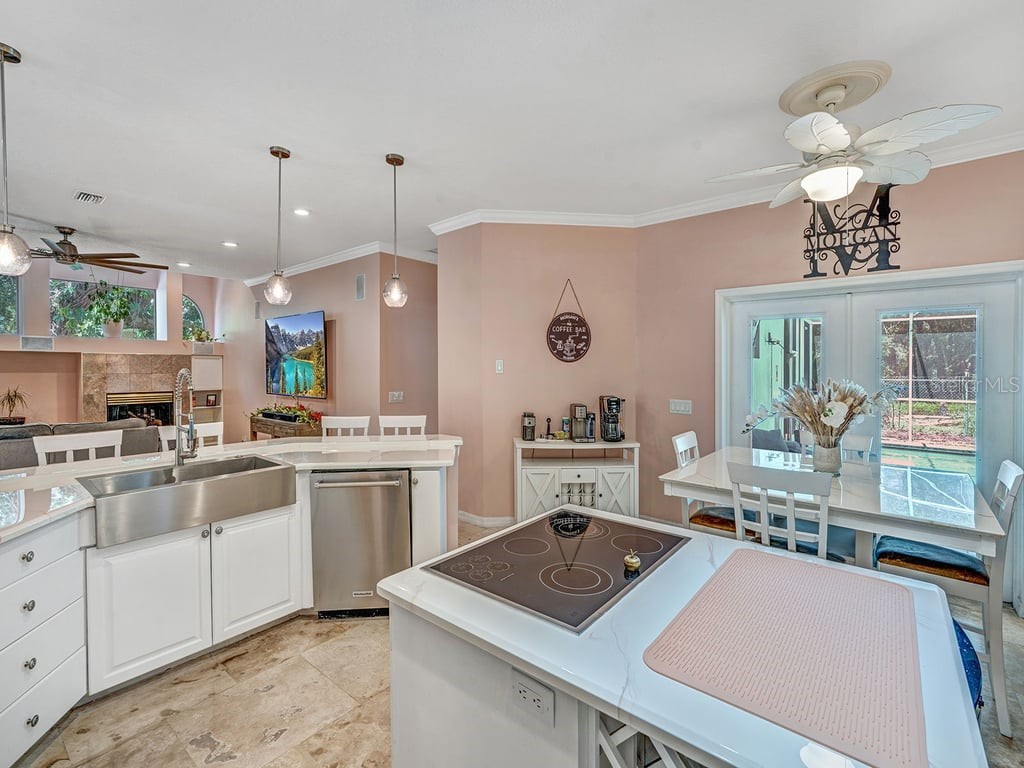 8711 Crescent Forest Boulevard New Port Richey FL 34654 TB8474866 image8