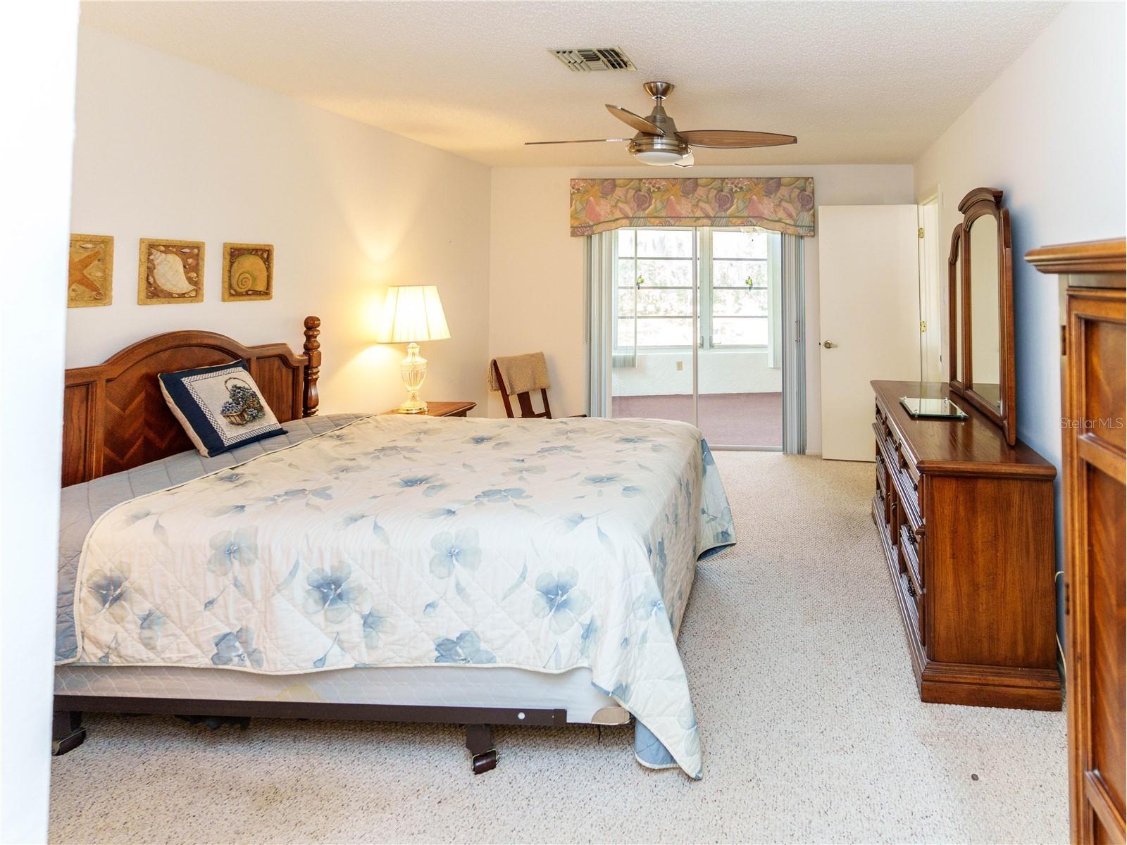 8711 Gold Pine Dr Port Richey FL 34668 W7884417 image19
