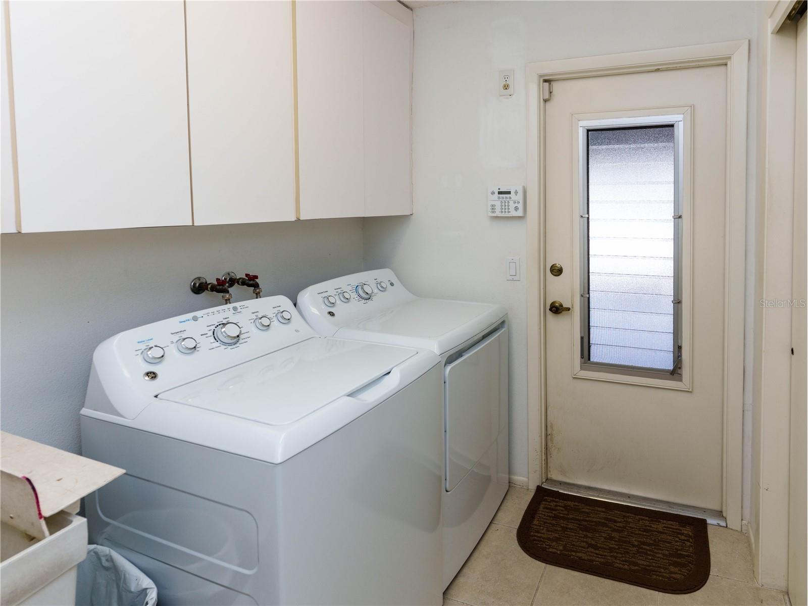 8711 Gold Pine Dr Port Richey FL 34668 W7884417 image21