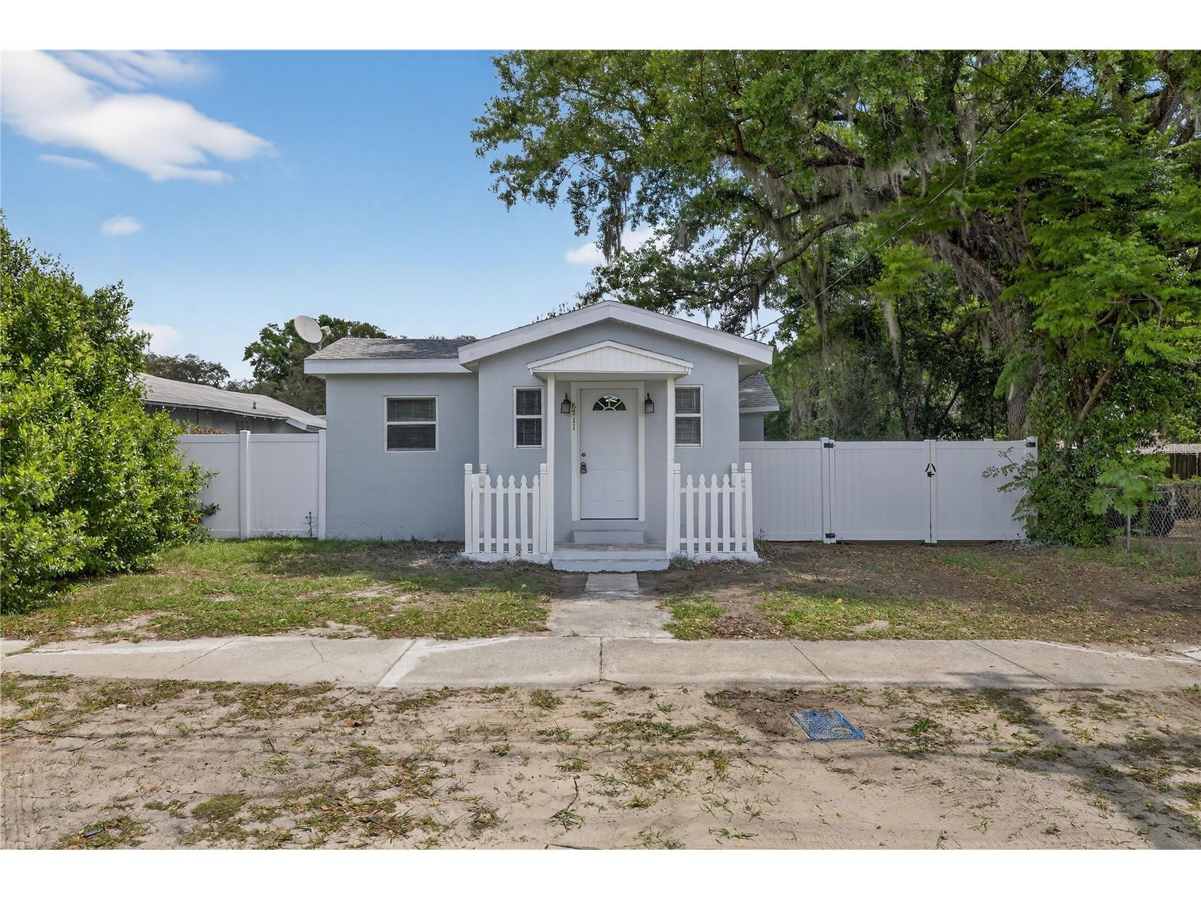 8711 N Boulevard St Tampa FL 33604 TB8486811 image2