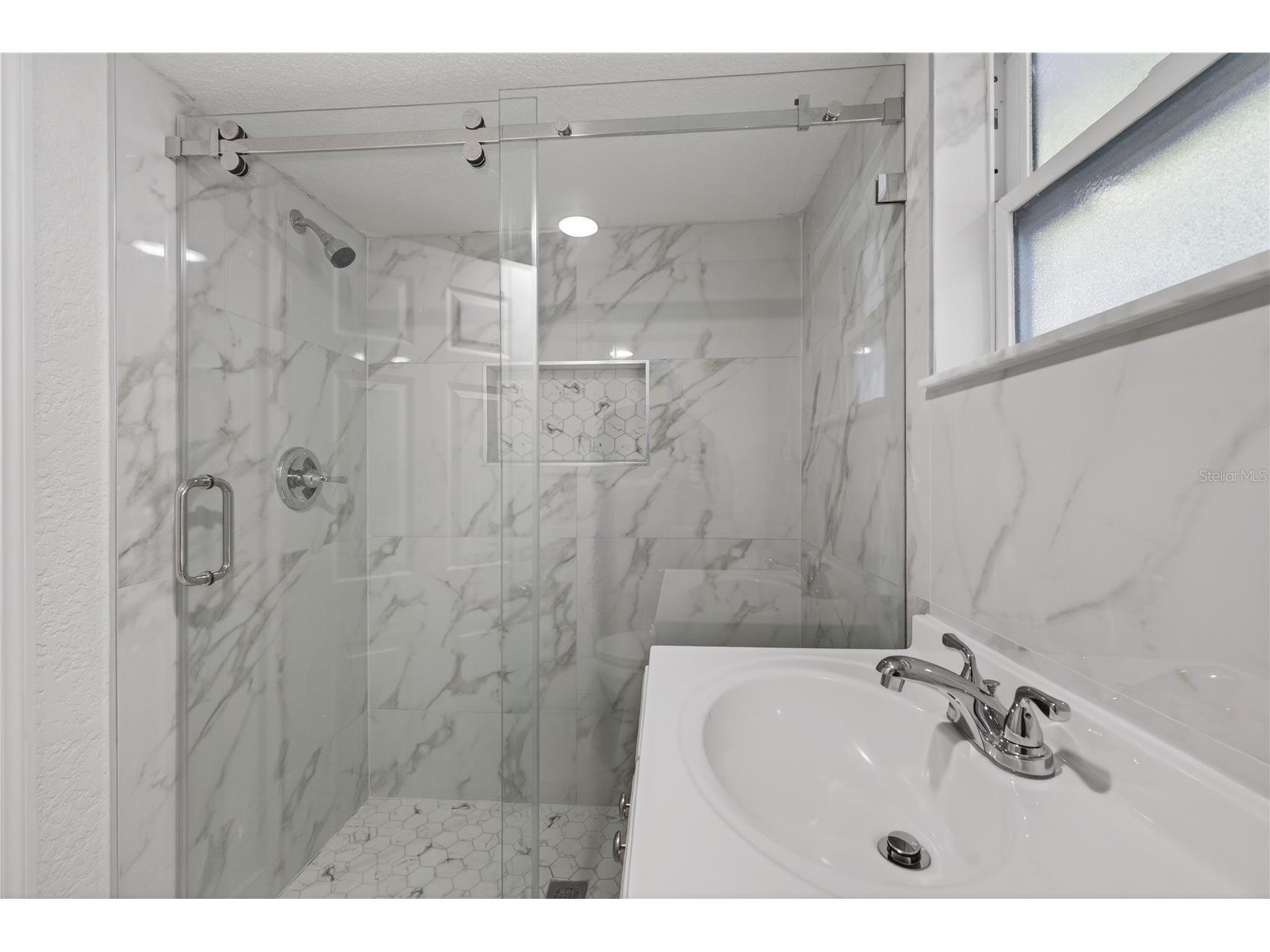 8711 N Boulevard St Tampa FL 33604 TB8486811 image9