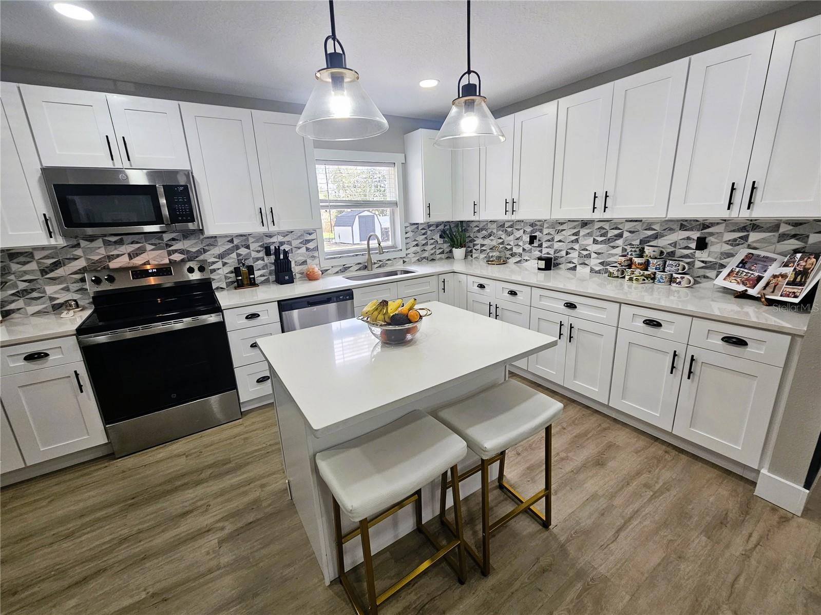 8711 N Wick Place Tampa FL 33604 TB8482966 image8