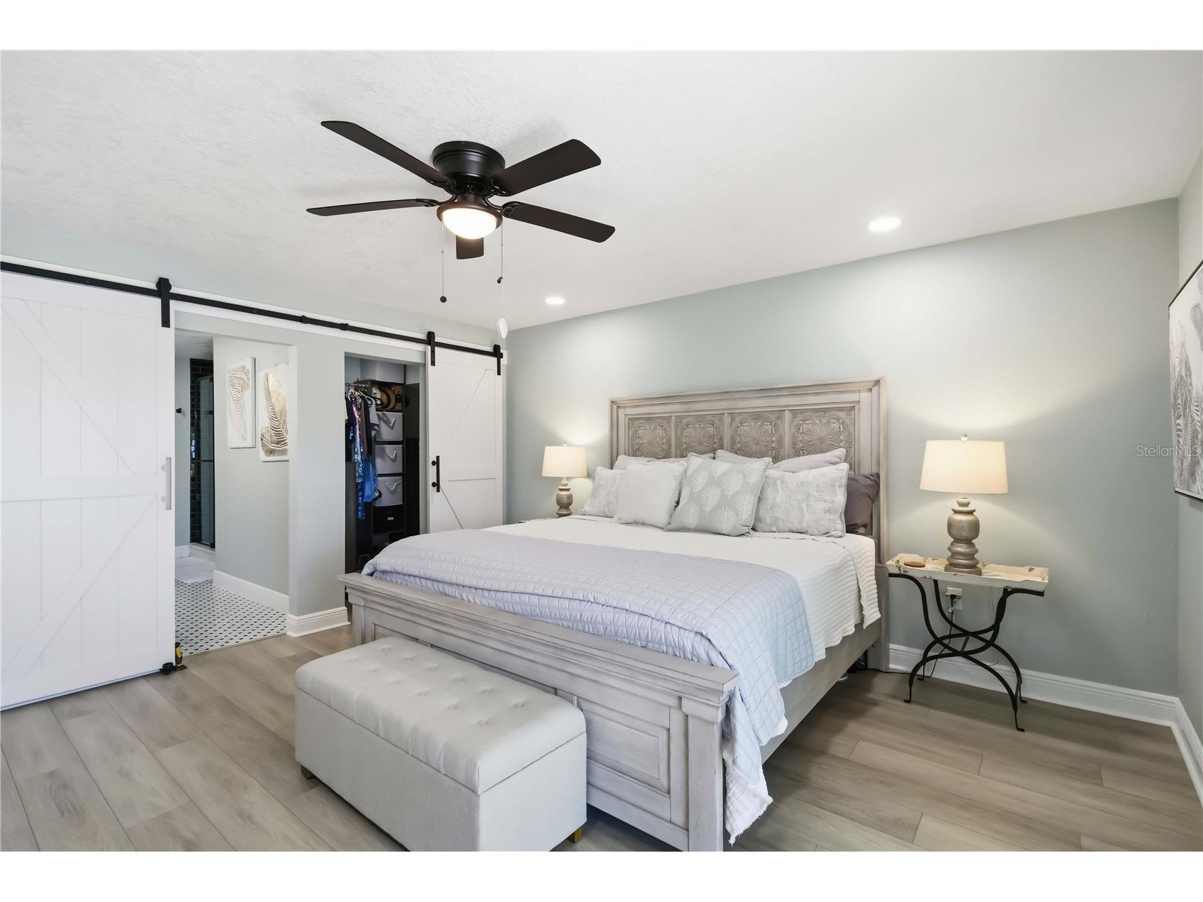 8712 53rd Avenue W Bradenton FL 34210 A4692618 image37