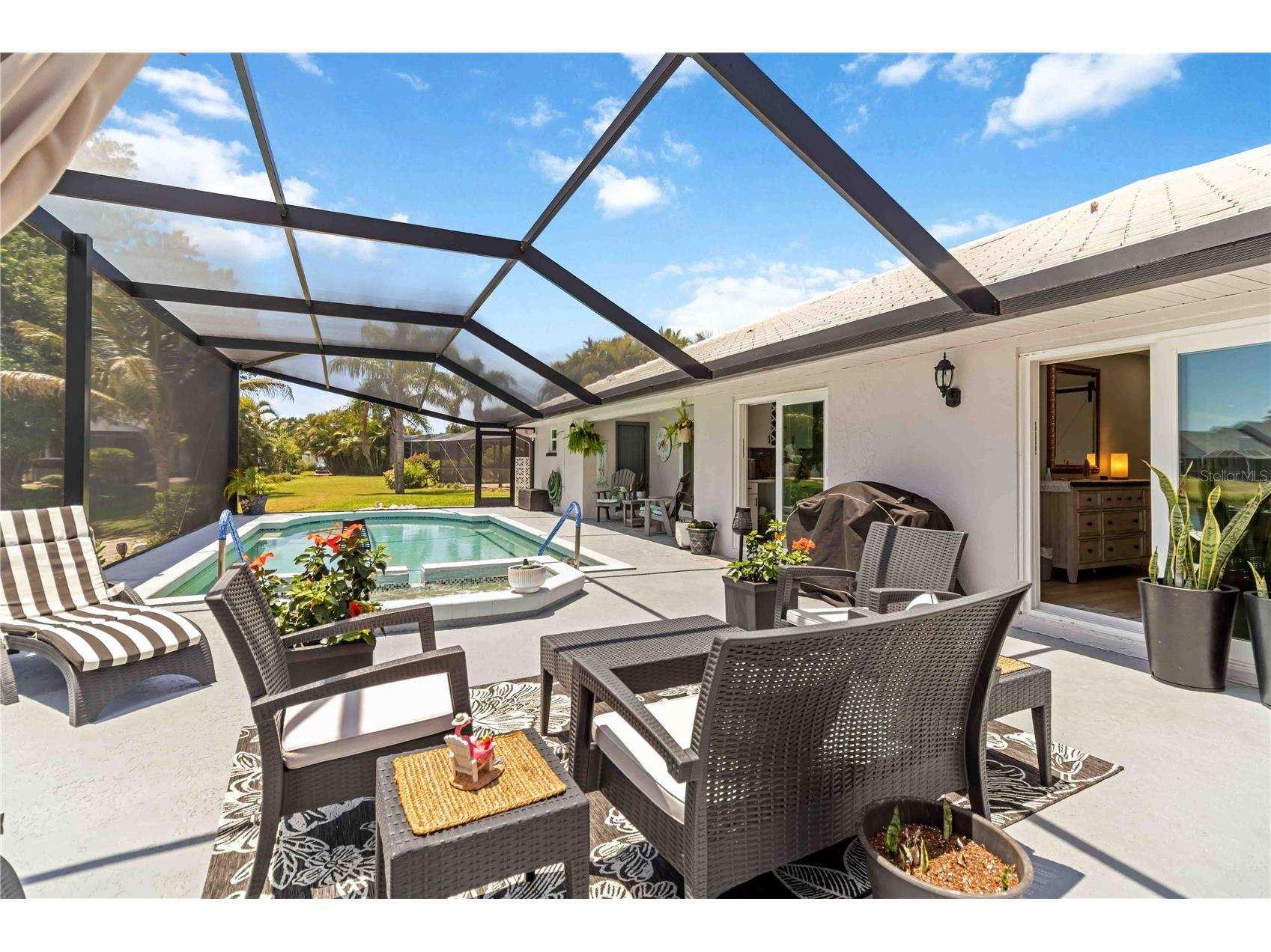 8712 53rd Avenue W Bradenton FL 34210 A4692618 image44