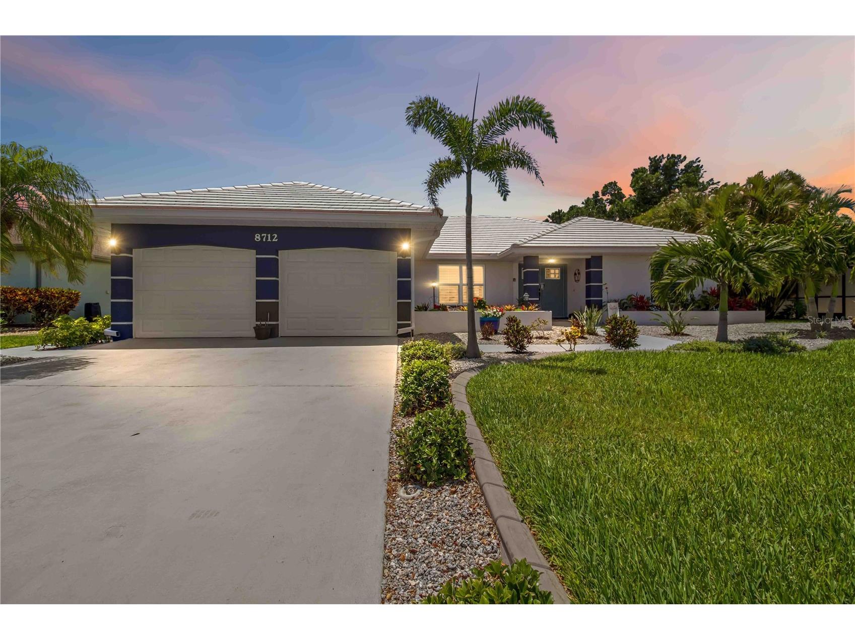 8712 53rd Avenue W Bradenton FL 34210 A4692618 image52