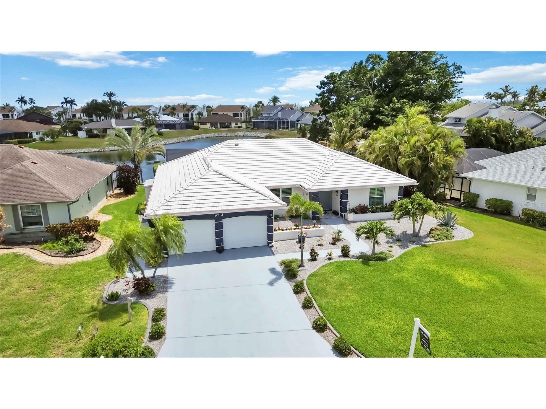 8712 53rd Avenue W Bradenton FL 34210 A4692618 image53