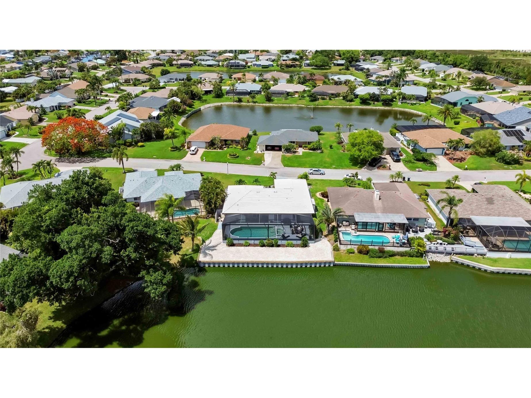 8712 53rd Avenue W Bradenton FL 34210 A4692618 image63
