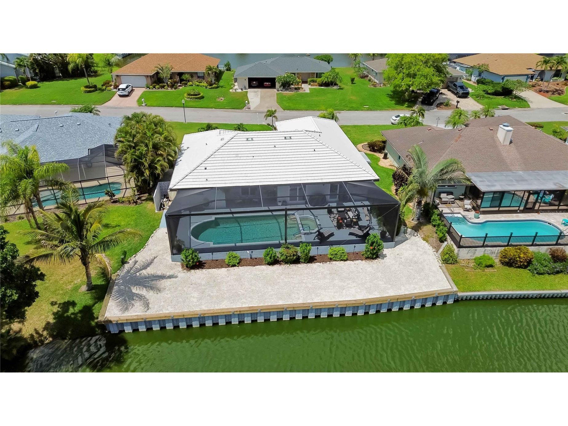 8712 53rd Avenue W Bradenton FL 34210 A4692618 image65