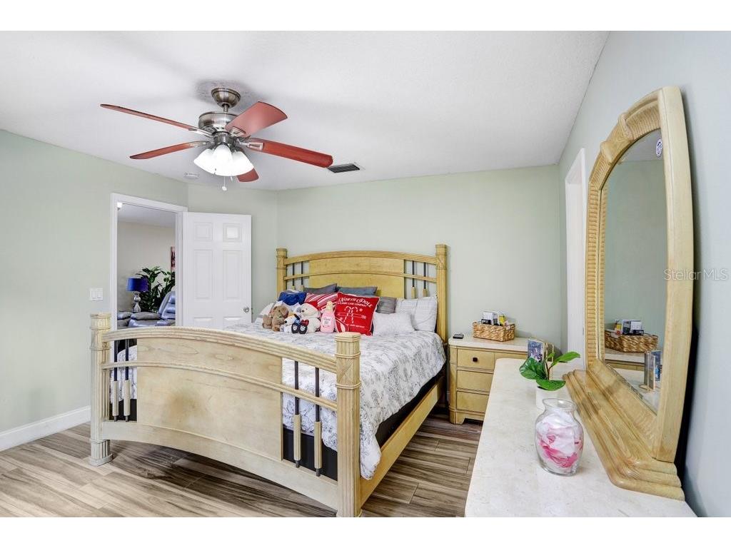 8712 Fountain Avenue Tampa FL 33615 TB8424245 image14