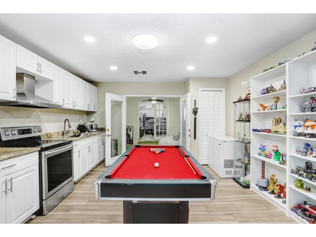 8712 Fountain Avenue Tampa FL 33615 TB8424245 image21