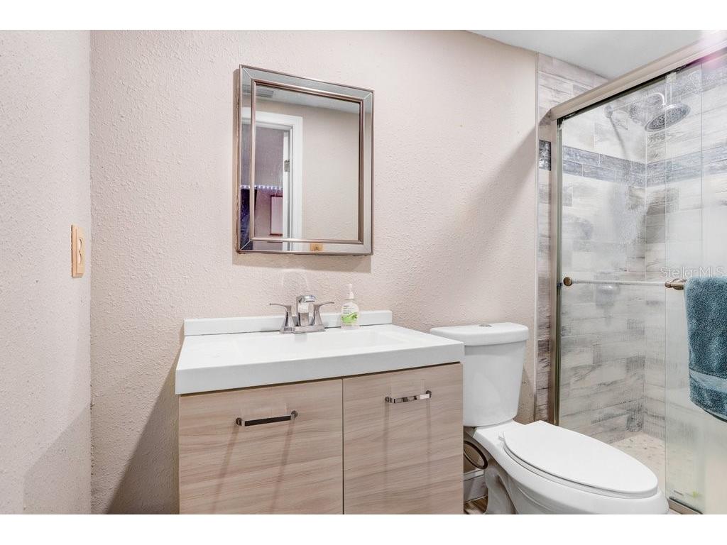 8712 Fountain Avenue Tampa FL 33615 TB8424245 image23