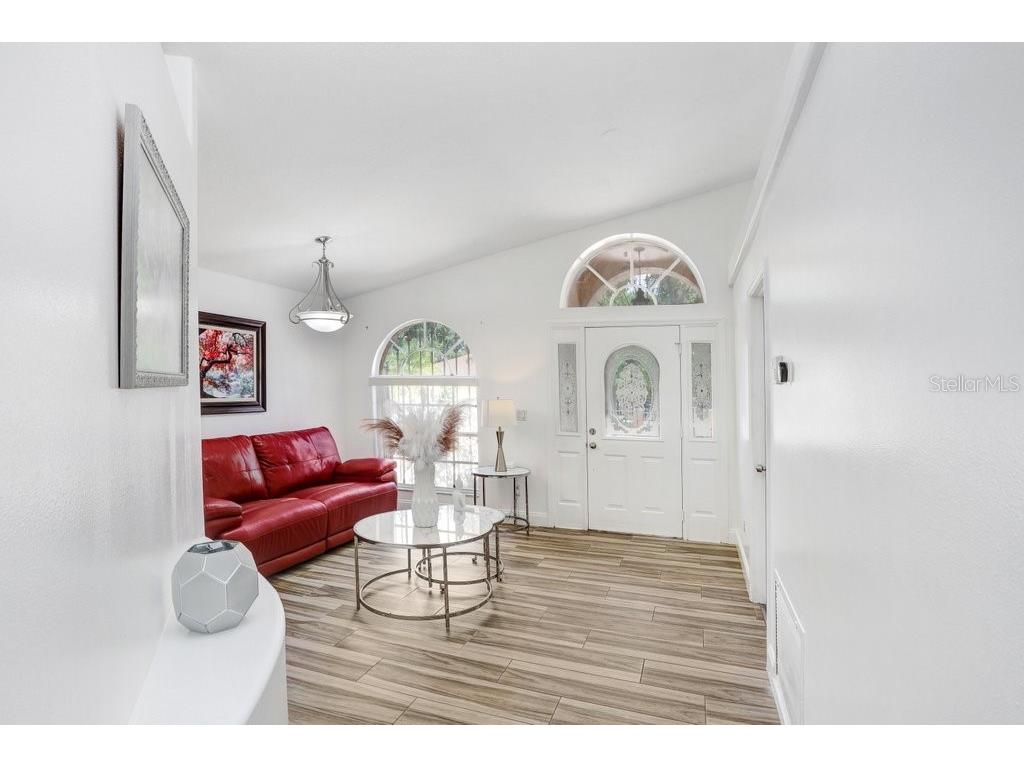 8712 Fountain Avenue Tampa FL 33615 TB8424245 image7