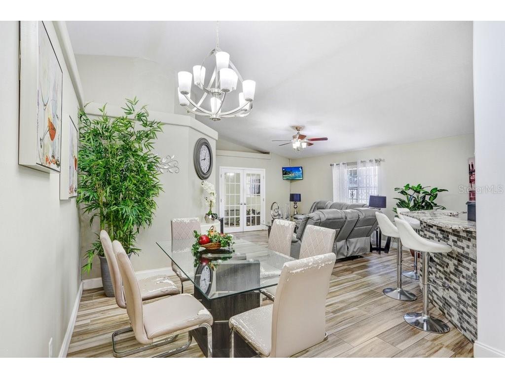 8712 Fountain Avenue Tampa FL 33615 TB8424245 image9