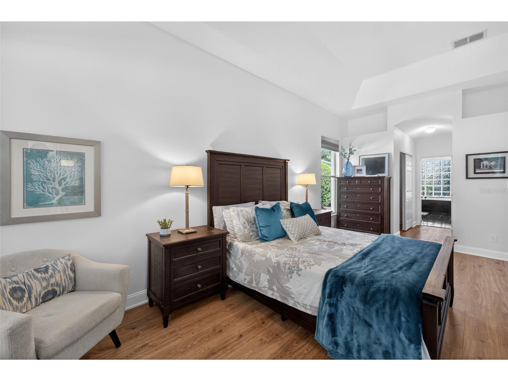 8712 Tantallon Circle Tampa FL 33647 TB8500787 image35