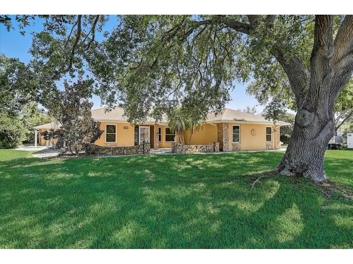 8713 12th Avenue NW Bradenton FL 34209 A4564319 image1